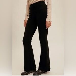 Hem & Thread Women’s Cabbage Hem Ribbed Pants in Black Size M NWT